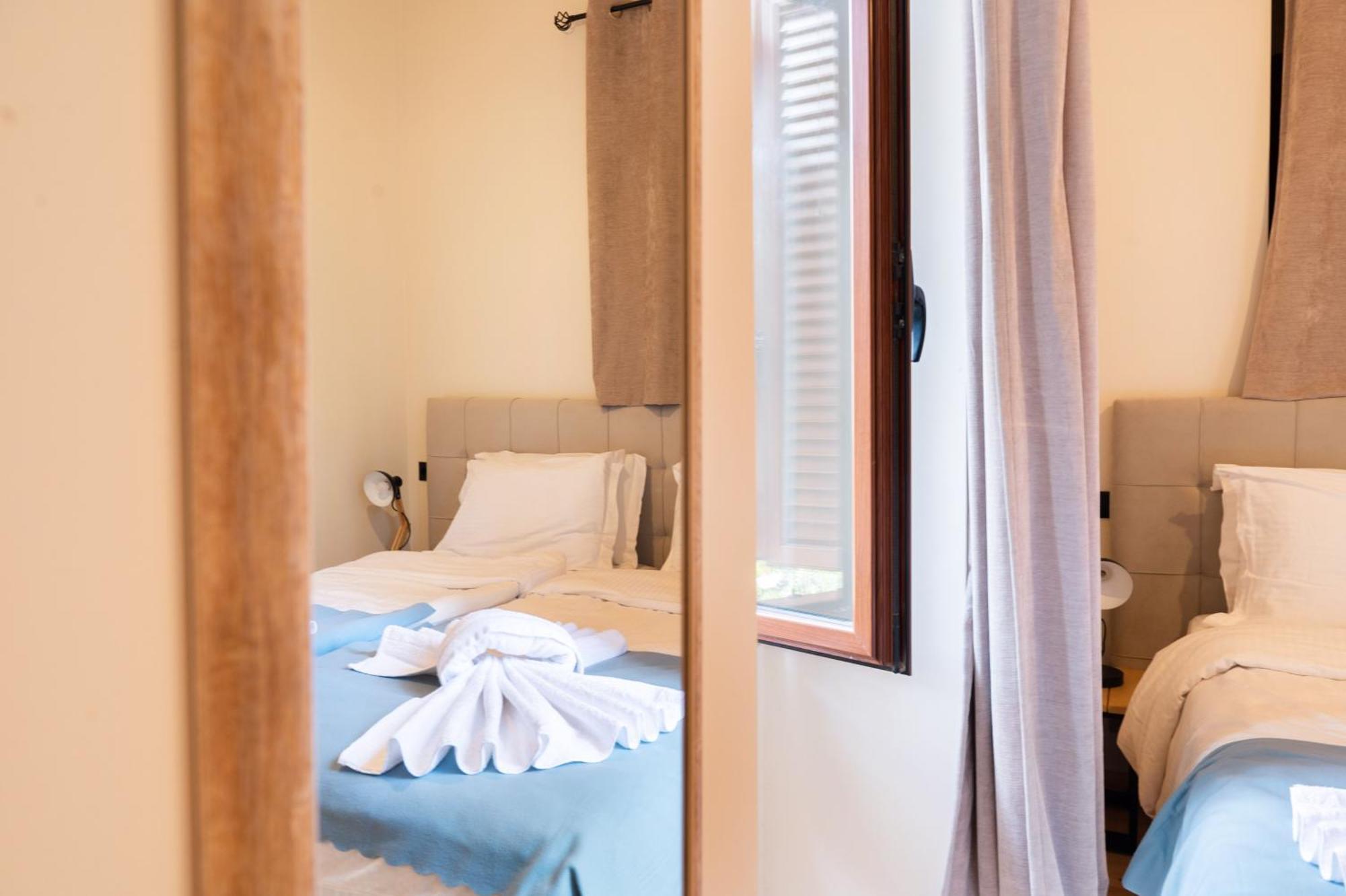 Mani View Luxury House Apartment Agios Nikolaos  Exterior photo